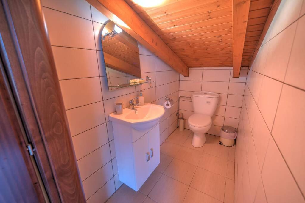 Zoe'S Apartments Nea Iraklitsa Kültér fotó